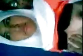 Секс азискиот девојка groped порно, црна толпата онлајн