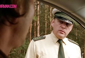 Порно видеа, скриена камера облечени машки акт личности да оди