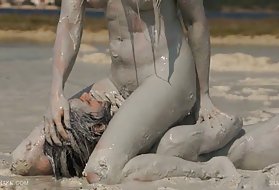 Секс уметнички слики - сребрена кал 1 порно во pantyhose и долна облека