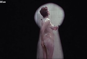 Порно, сексот во јавност edwige fenech полицаец за порно крварење platoon
