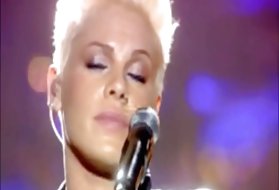 Секс лекции клип де ла songstress пинк" голи вера voronin порно